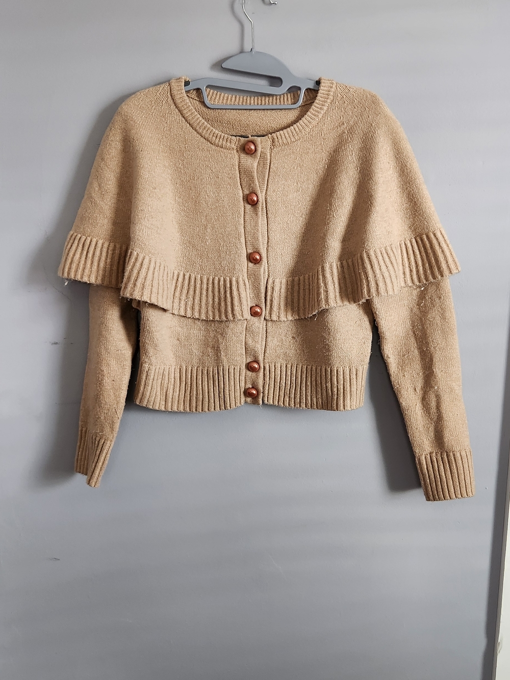 Women’s Tan Ruffled Button-Front Cape Sweater Cardigan